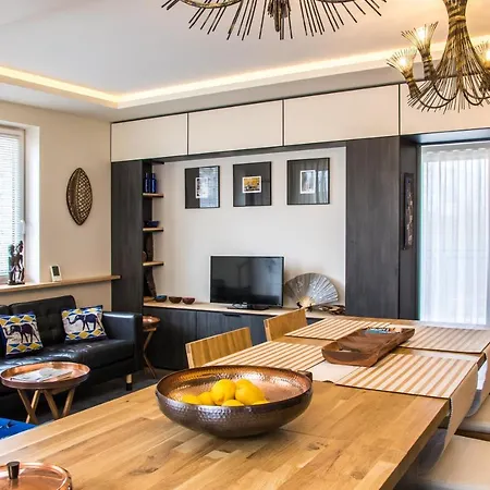 Unique With African Soul Apartment
